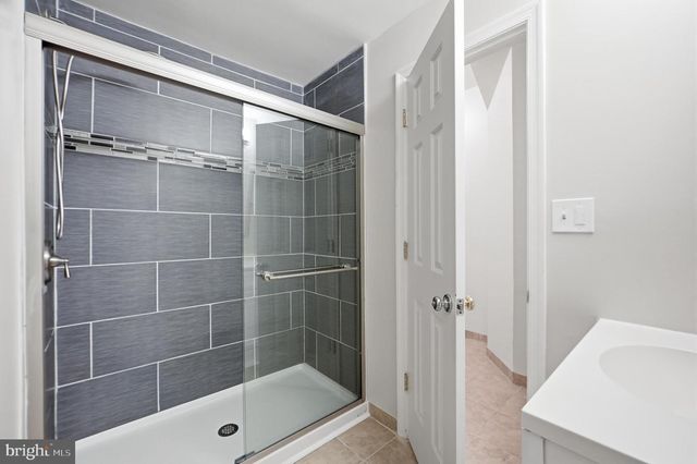13050 TOWN COMMONS DR, Germantown, MD 20874