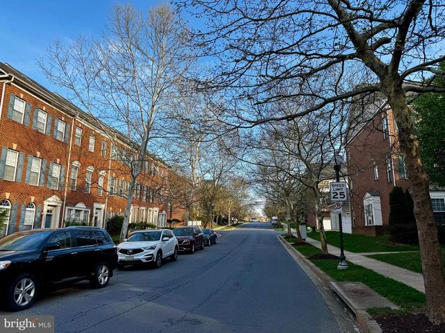 13050 TOWN COMMONS DR, Germantown, MD 20874