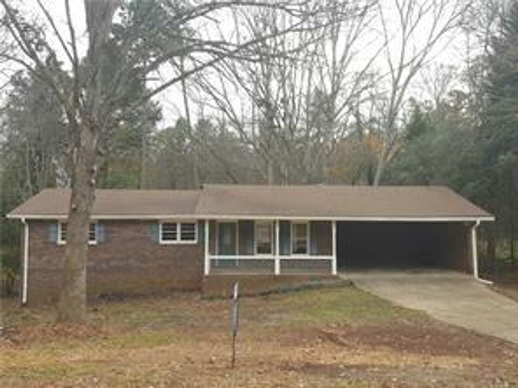 6304 Shore Drive, Douglasville, GA 30135