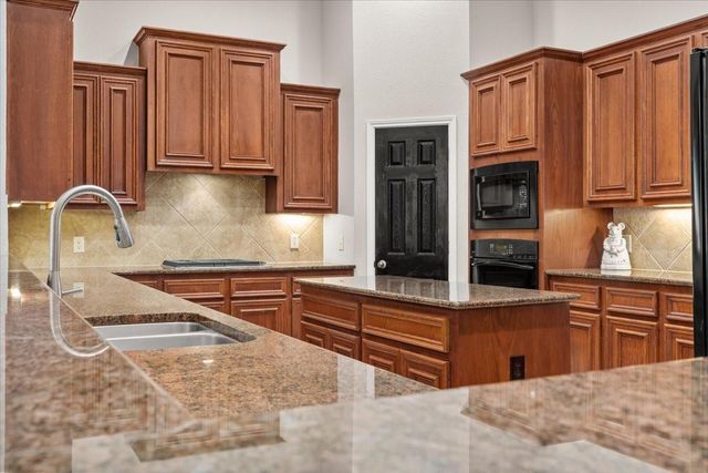 13610 Hammond Hills Lane, Houston, TX 77044