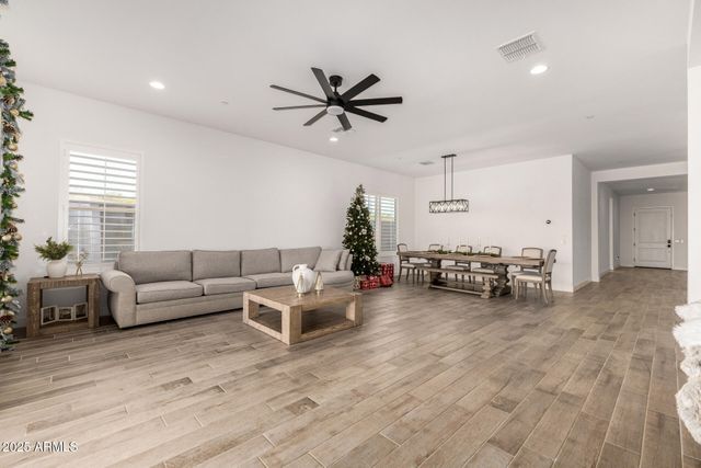 21124 W WINDSOR Avenue, Buckeye, AZ 85396