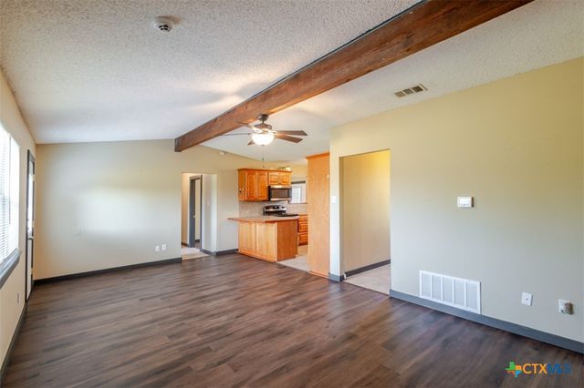 517 County Road 4876, Copperas Cove, TX 76522
