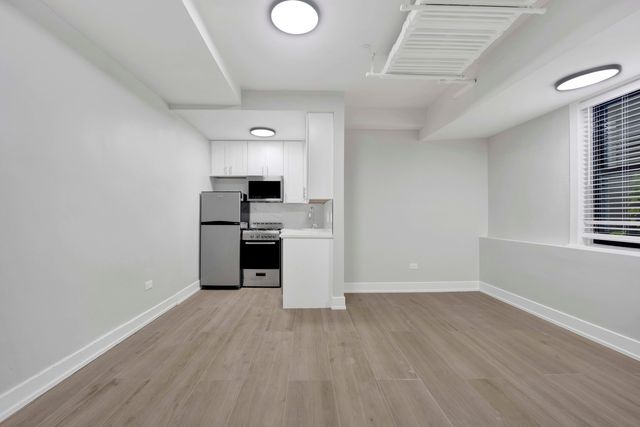 2959 N Damen Avenue 1L, Chicago, IL 60657