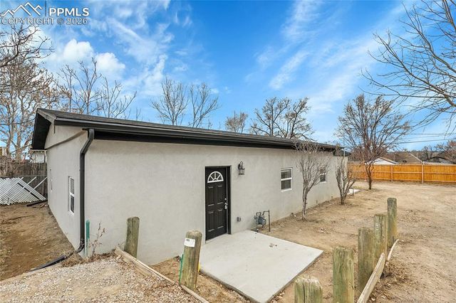 1710 E Ash Street, Pueblo, CO 81001