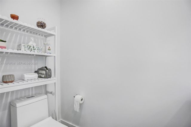 31 SE 5th St 4112, Miami, FL 33131