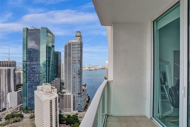 31 SE 5th St 4112, Miami, FL 33131