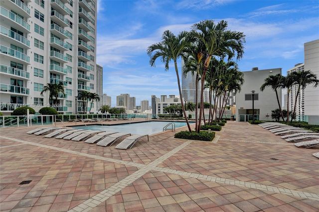 31 SE 5th St 4112, Miami, FL 33131