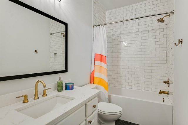 4501 Golf Vista DR, Austin, TX 78730