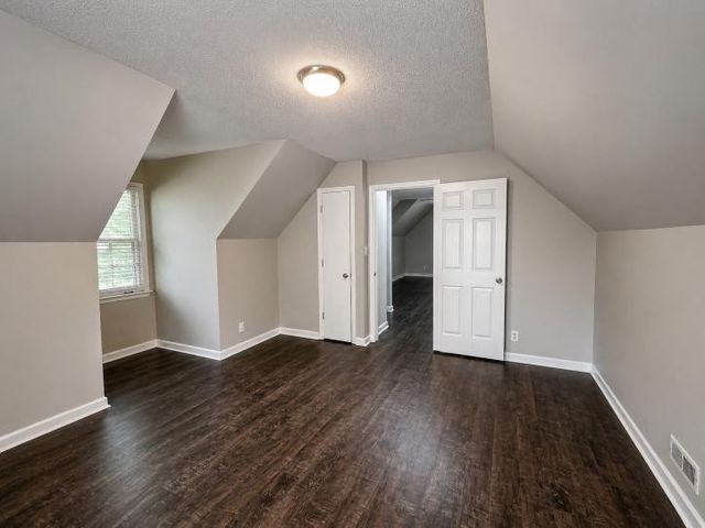 125 Mossland Dr, Clarksville, TN 37042