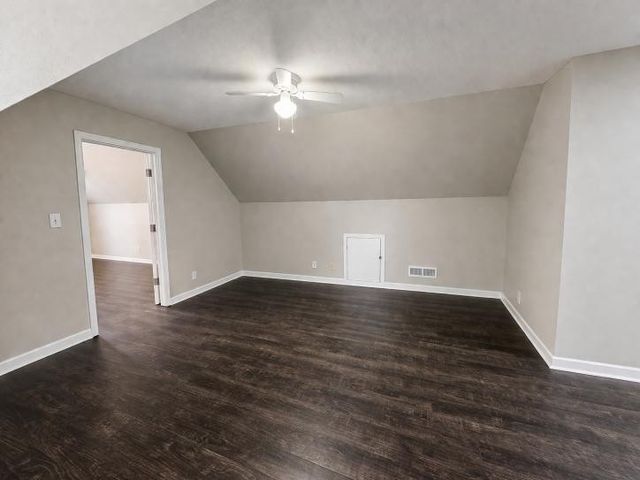 125 Mossland Dr, Clarksville, TN 37042