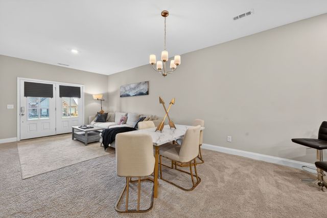 250 Cloverbrook Way, Gallatin, TN 37066