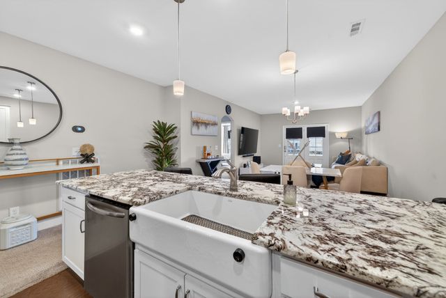 250 Cloverbrook Way, Gallatin, TN 37066