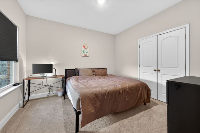 250 Cloverbrook Way, Gallatin, TN 37066