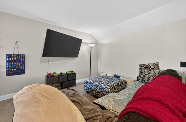 250 Cloverbrook Way, Gallatin, TN 37066