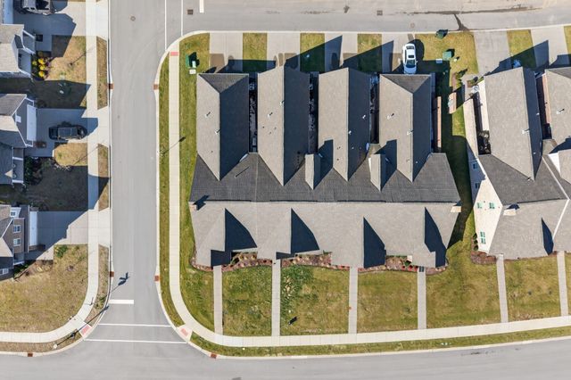 250 Cloverbrook Way, Gallatin, TN 37066