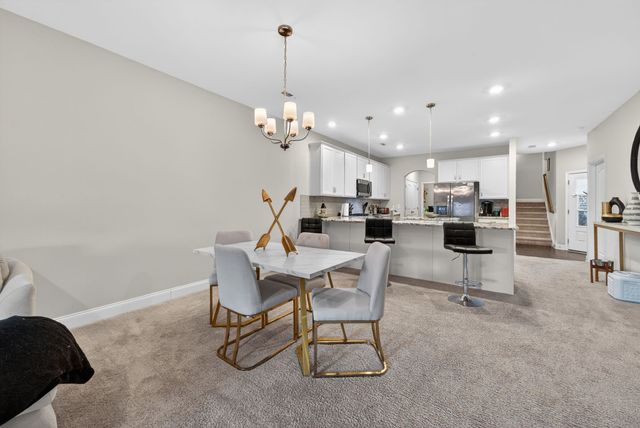 250 Cloverbrook Way, Gallatin, TN 37066