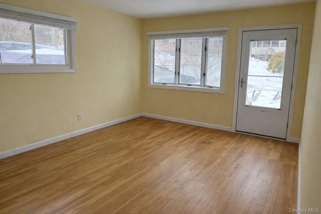 41 Robin Road, Rocky Point, NY 11778