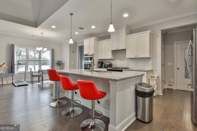 405 Lakeview Way, Lagrange, GA 30241