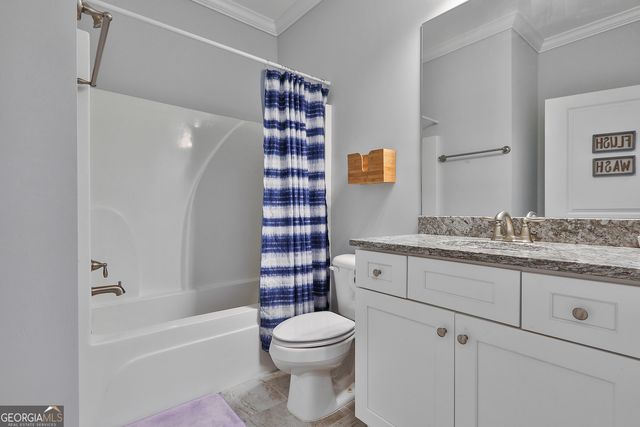 405 Lakeview Way, Lagrange, GA 30241