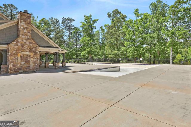 405 Lakeview Way, Lagrange, GA 30241