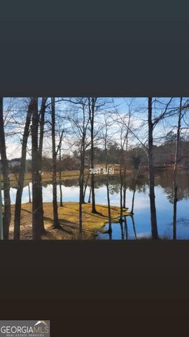 405 Lakeview Way, Lagrange, GA 30241