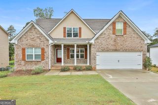 405 Lakeview Way, Lagrange, GA 30241