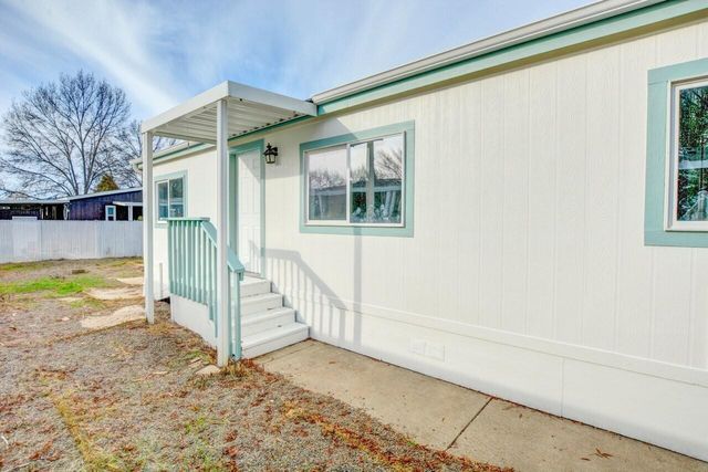 633 E Archwood Drive 53, Eagle Point, OR 97524