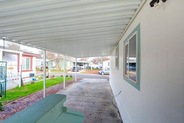 633 E Archwood Drive 53, Eagle Point, OR 97524