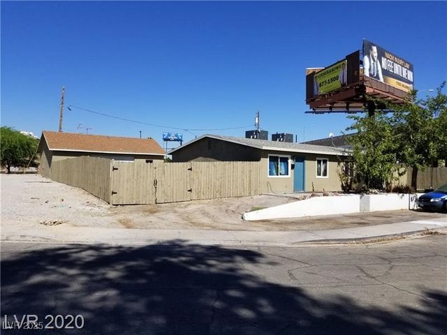 333 North 13th Street, Las Vegas, NV 89101