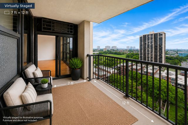 2901 S Michigan Avenue 1404, Chicago, IL 60616