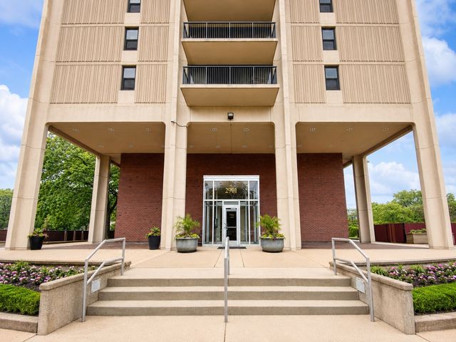 2901 S Michigan Avenue 1404, Chicago, IL 60616