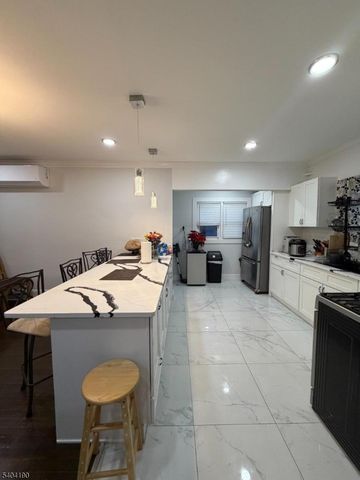 746 Murray St 1, Elizabeth City, NJ 07202