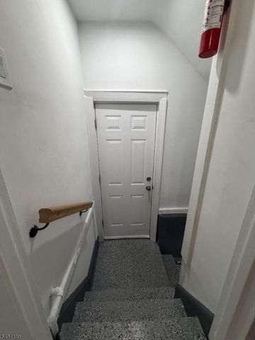 746 Murray St 1, Elizabeth City, NJ 07202