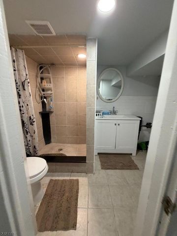 746 Murray St 1, Elizabeth City, NJ 07202