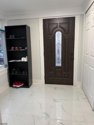 746 Murray St 1, Elizabeth City, NJ 07202