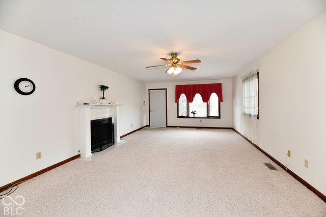 2119 Debello Court, Indianapolis, IN 46214