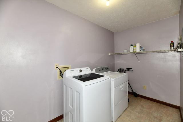 2119 Debello Court, Indianapolis, IN 46214