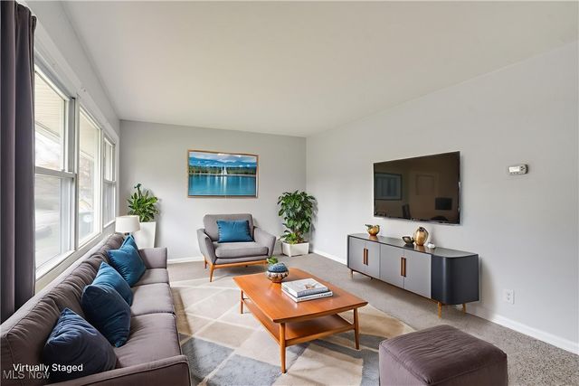 1025 41st Street NW, Canton, OH 44709