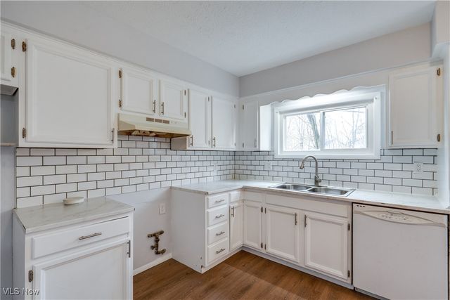 1025 41st Street NW, Canton, OH 44709