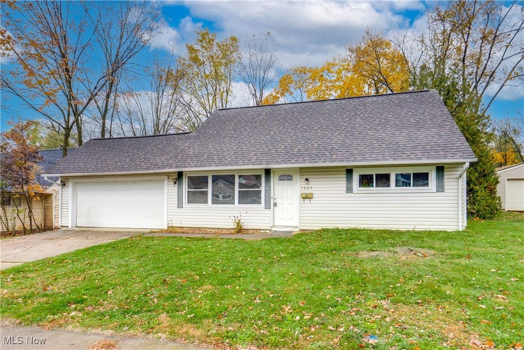 1025 41st Street NW, Canton, OH 44709