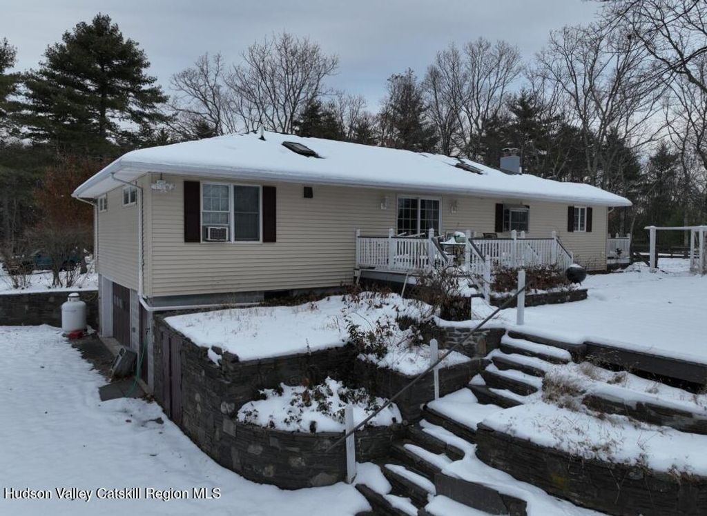 235 Stickles Terrace, Kingston, NY 12401