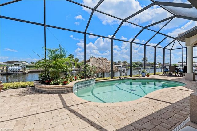 3703 SW 2nd LN, Cape Coral, FL 33991