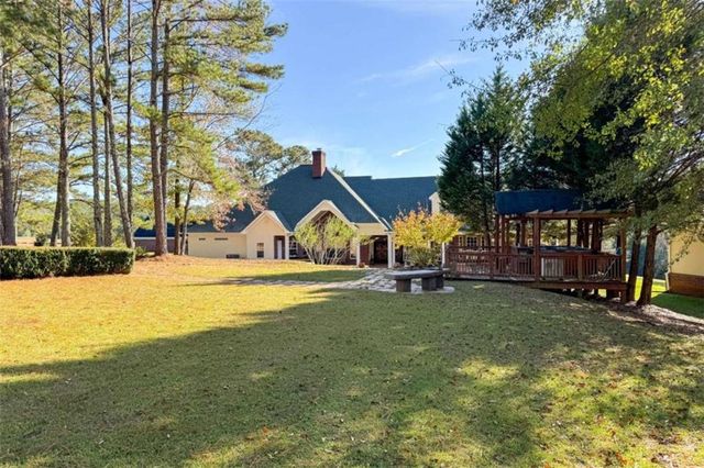 228 Indian Creek Road, Locust Grove, GA 30248