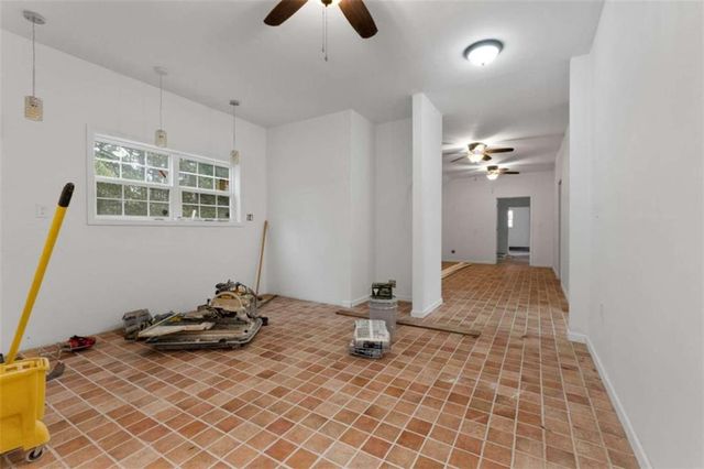 228 Indian Creek Road, Locust Grove, GA 30248