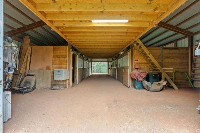 228 Indian Creek Road, Locust Grove, GA 30248