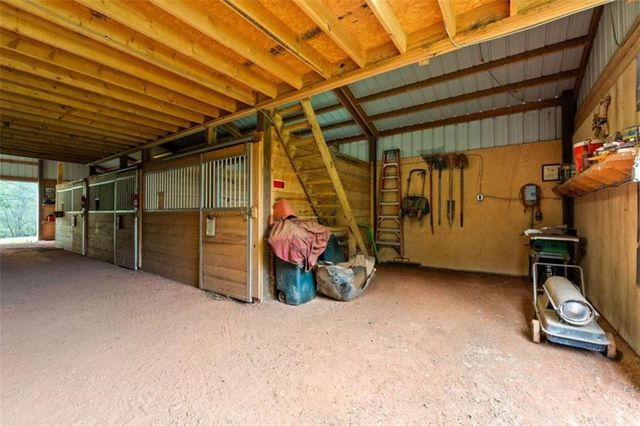 228 Indian Creek Road, Locust Grove, GA 30248