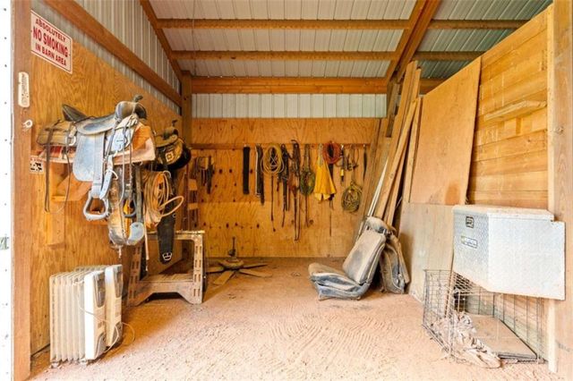 228 Indian Creek Road, Locust Grove, GA 30248