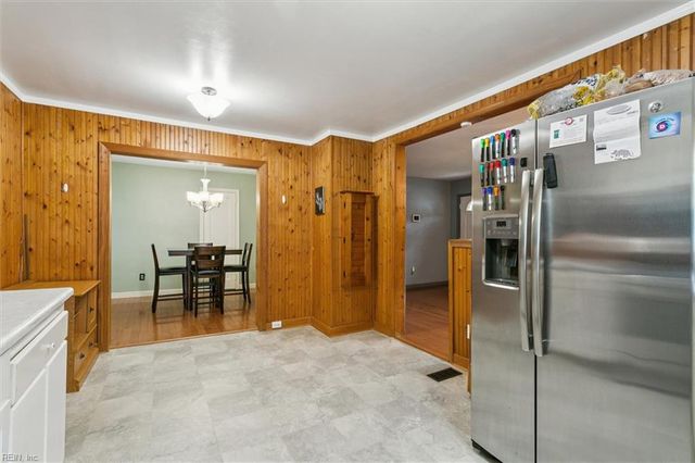 118 Cynthia DR, Hampton, VA 23666