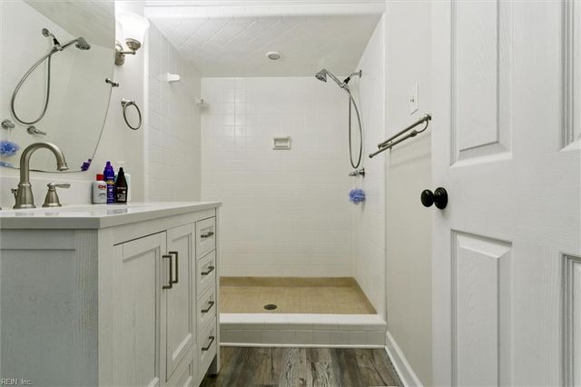 118 Cynthia DR, Hampton, VA 23666