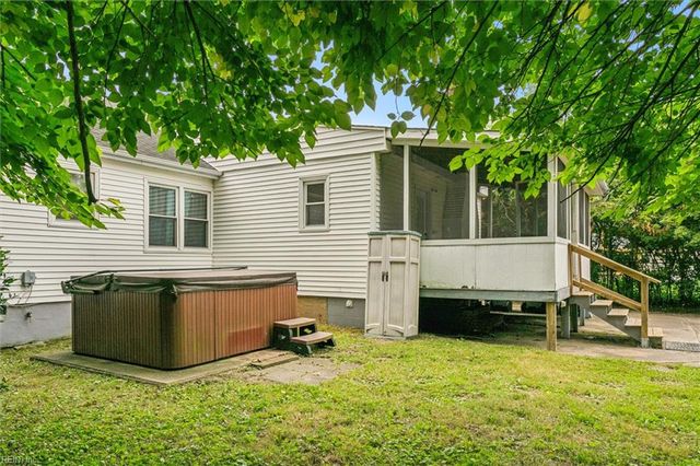 118 Cynthia DR, Hampton, VA 23666